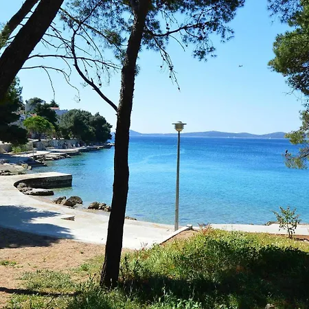Apartman Lorina Tribalj